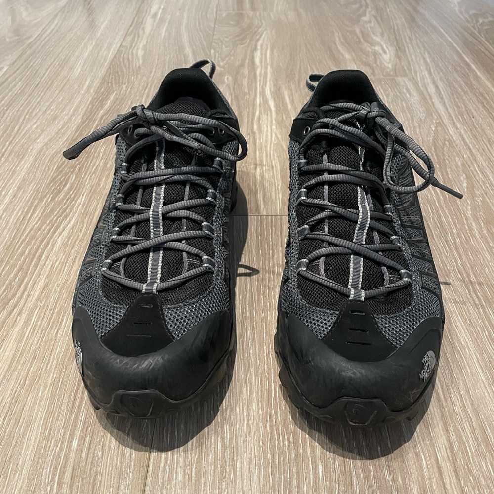 Men’s The North Face Hiking Shoes GoreTex